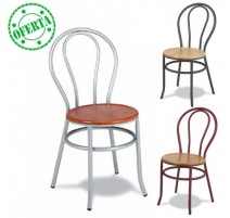 Silla con asiento de madera