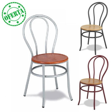 Silla con asiento de madera